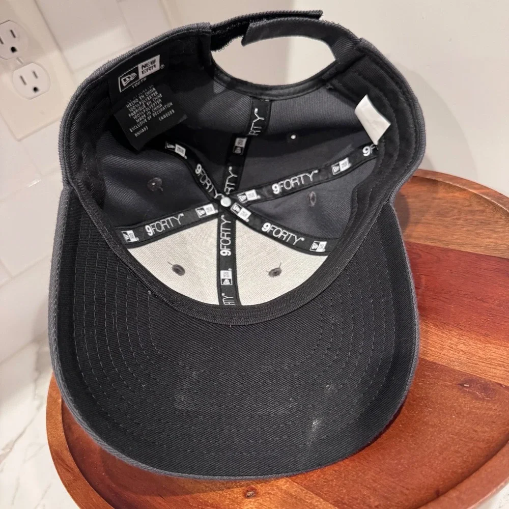 New Era 9FORTY Youth 2019 Little League World Series Baseball Hat Grey LLWS Cap